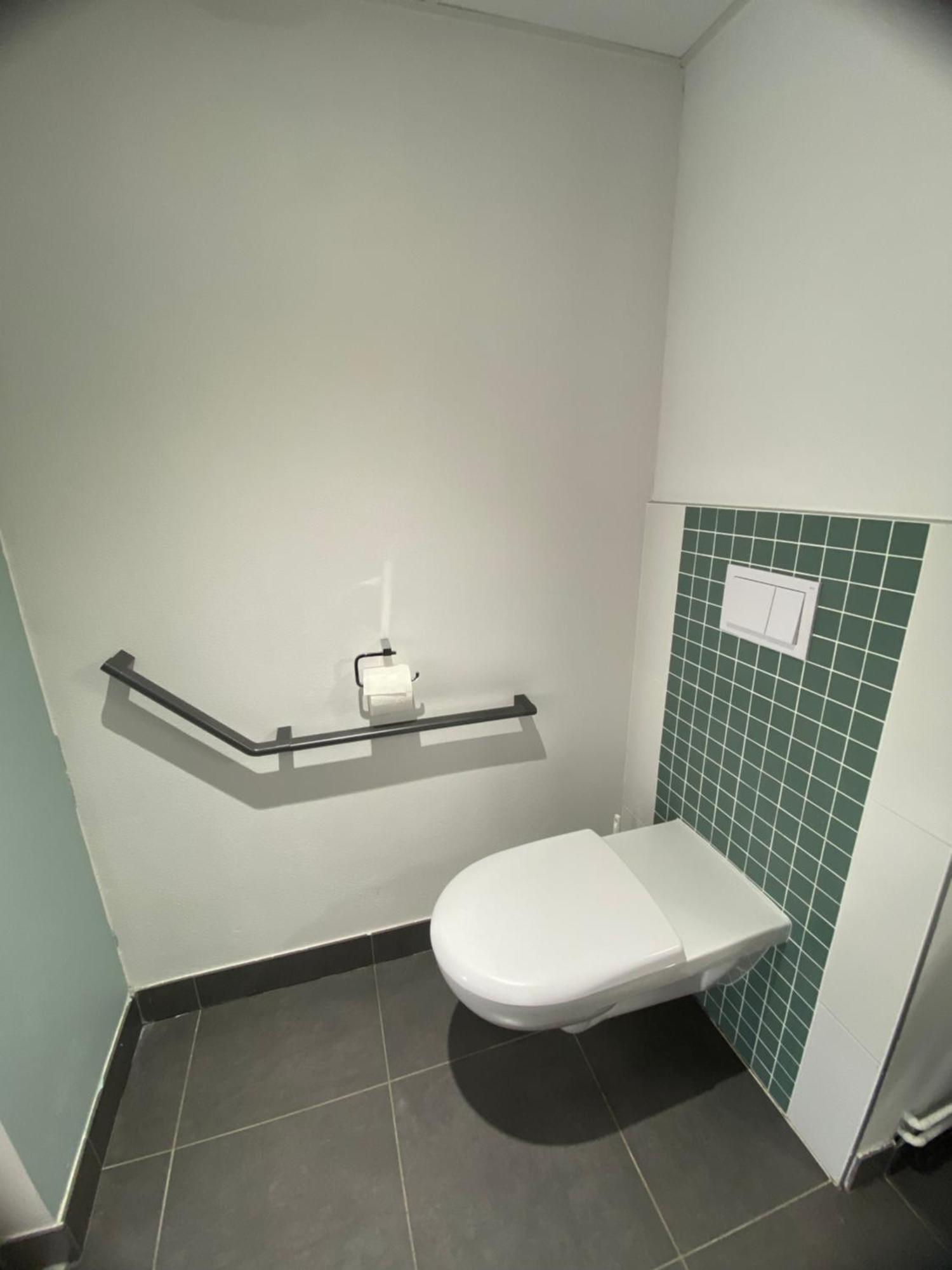 Double Room Disabled Guest