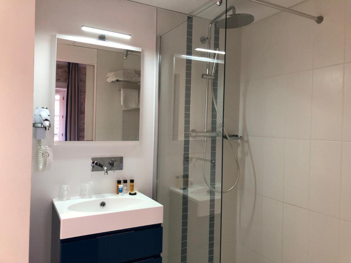 Double Room,844145225:JPEG